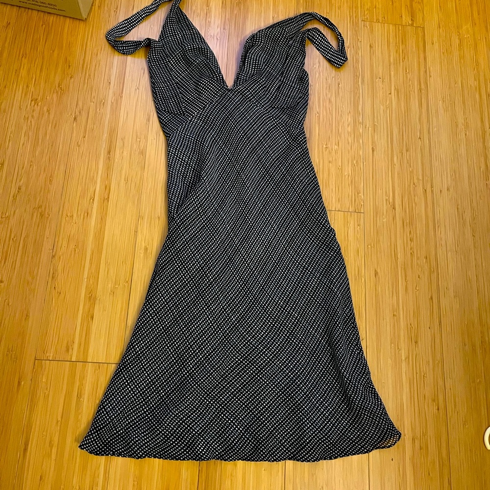 Beautiful dkny halter dress size 4